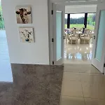Dom wakacyjny Rossbeigh Luxury Escape