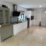 Dom wakacyjny Rossbeigh Luxury Escape *