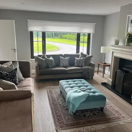 Rossbeigh Luxury Escape